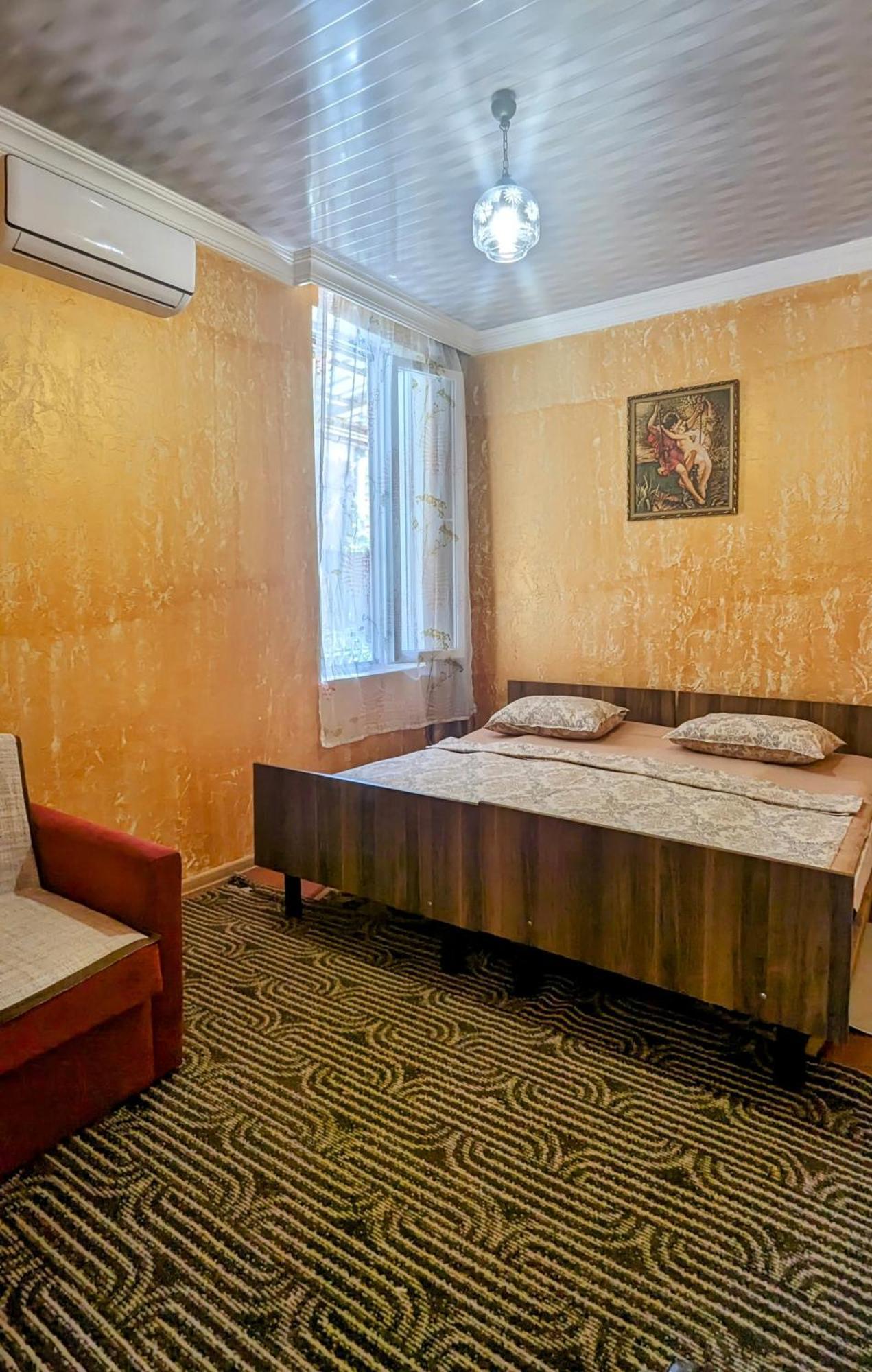 Mano'S Guest House Kobuleti ภายนอก รูปภาพ