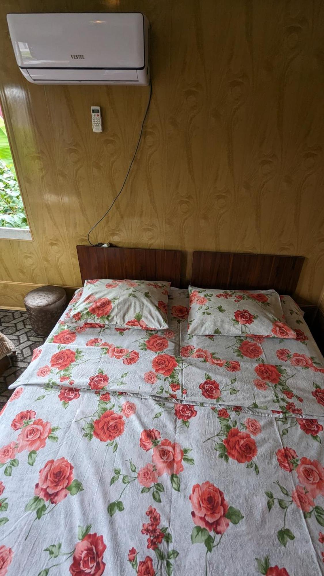 Mano'S Guest House Kobuleti ภายนอก รูปภาพ