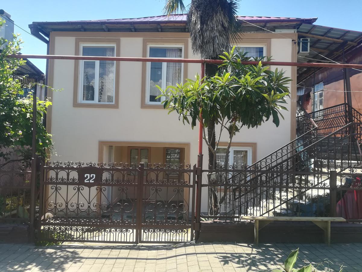 Mano'S Guest House Kobuleti ภายนอก รูปภาพ